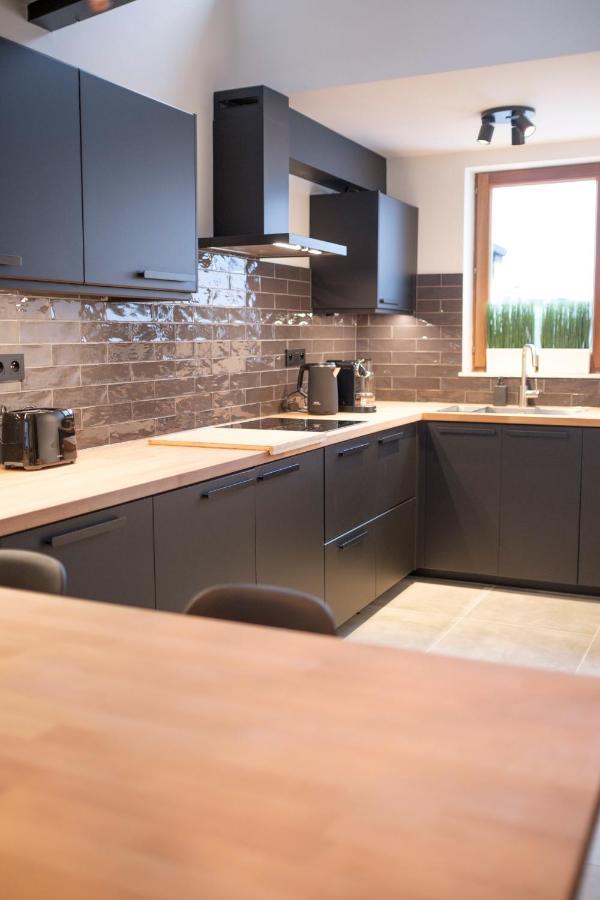 בריסל Functional Housings 2 Steps From Grand Place מראה חיצוני תמונה