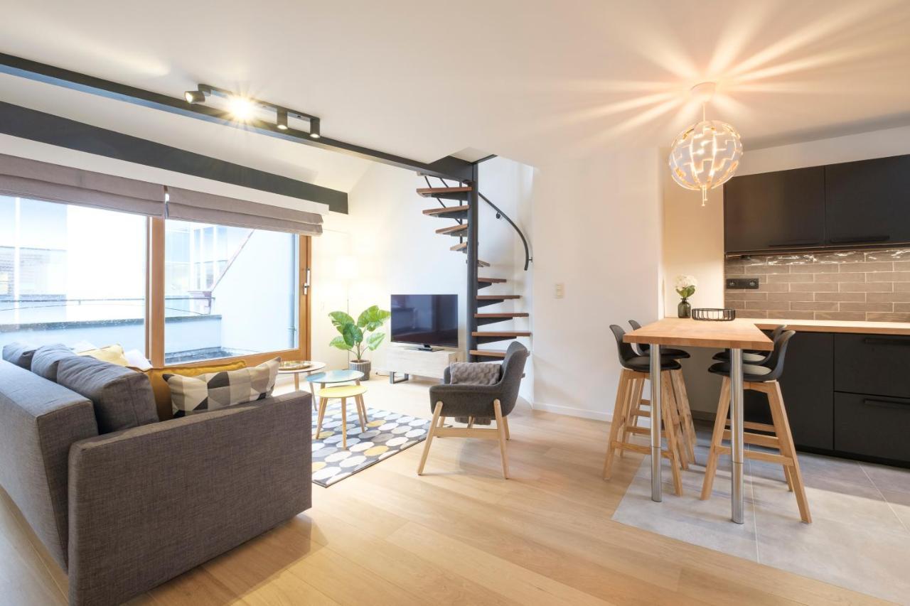 בריסל Functional Housings 2 Steps From Grand Place מראה חיצוני תמונה